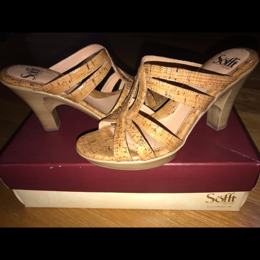 Sofft Pascal natural cork size 7 sandal